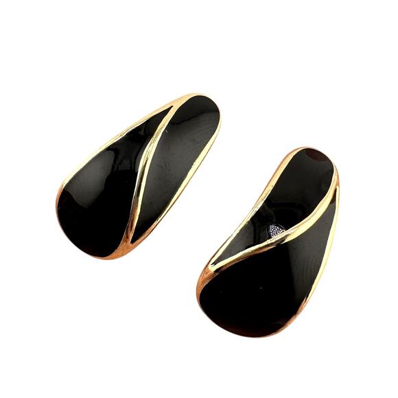 Trifari Jewelry - Vintage Crown Trifari Black Enamel Minimalist Gold Tone Clip On 1” Earrings